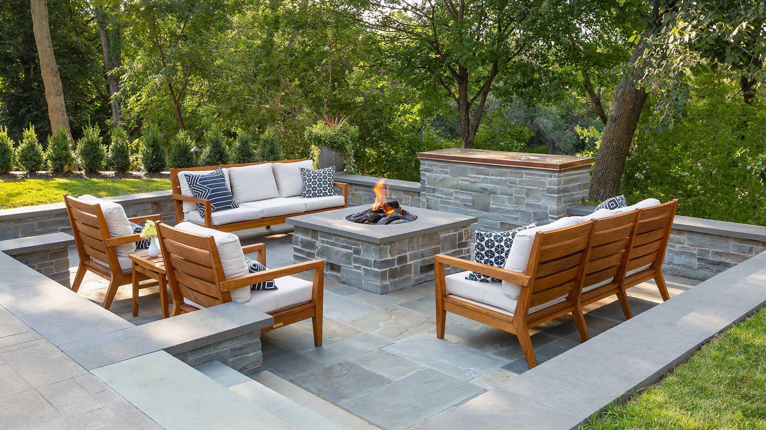 Transform Your Yard: Expert Tips for Stunning Outdoor Spaces