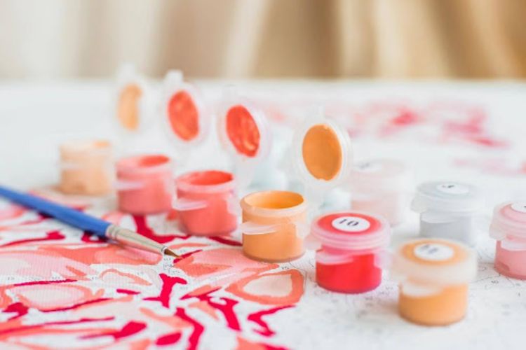 6 Inspiring Online Stores for DIY Art and Home Decor 3