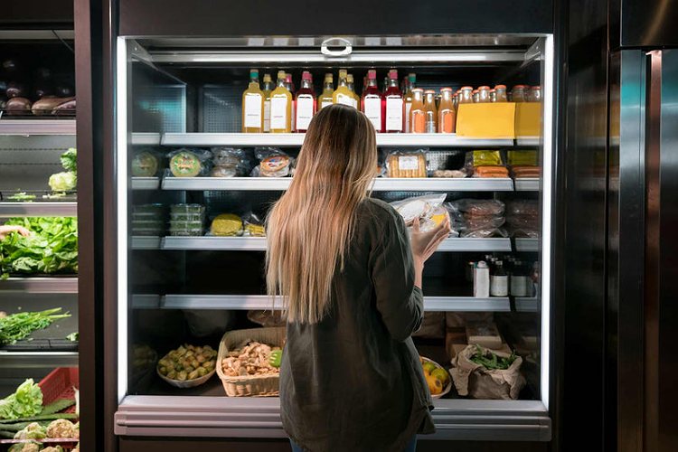Display Refrigerators and Their Impact on Impulse Buying