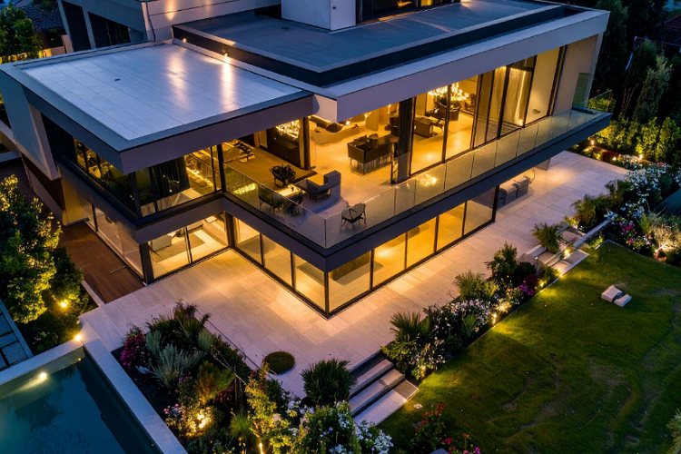 What Design Decisions Need to Be Made Before Building a Custom Home