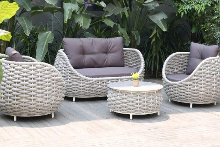 Top Garden Sofa Manufacturers 2026 Materials Durability Retail Sourcing Guide
